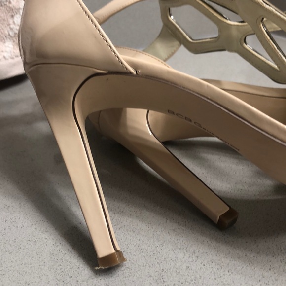 Sandals - Picture 4 of 4